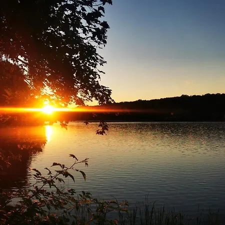 Lodge Nad Jeziorem *